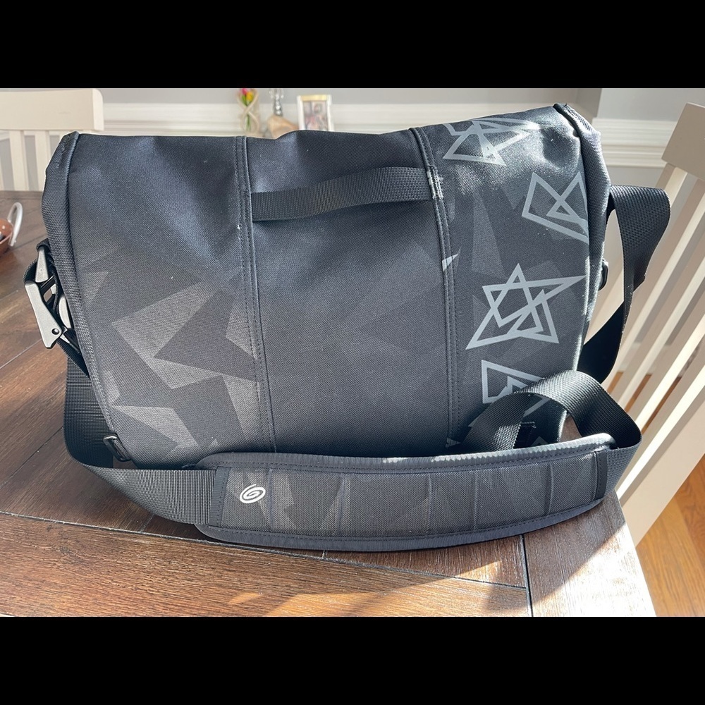 Timbuk2 messenger bag